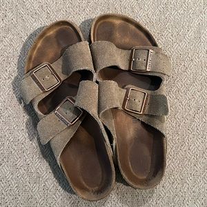 Birkenstock Arizona Tan Suede Size 39